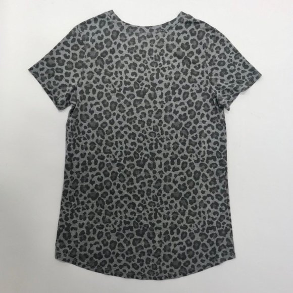 Animal Print Crew Neck Shirt - Picture 4 of 4
